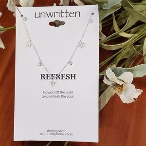 Unwritten Refresh Sterling Silver Flower Necklace